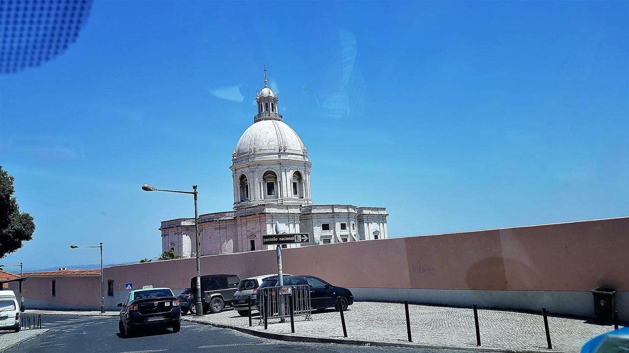 Casa Santa Clara Lisbon Exterior photo
